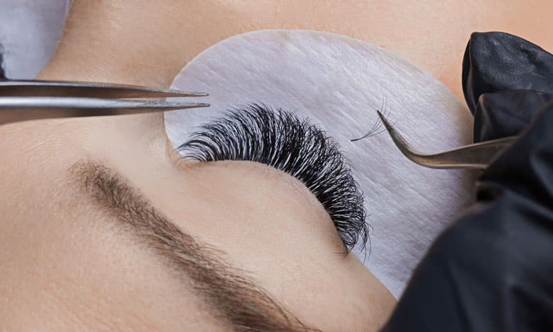 Lifting y extensiones de pestañas