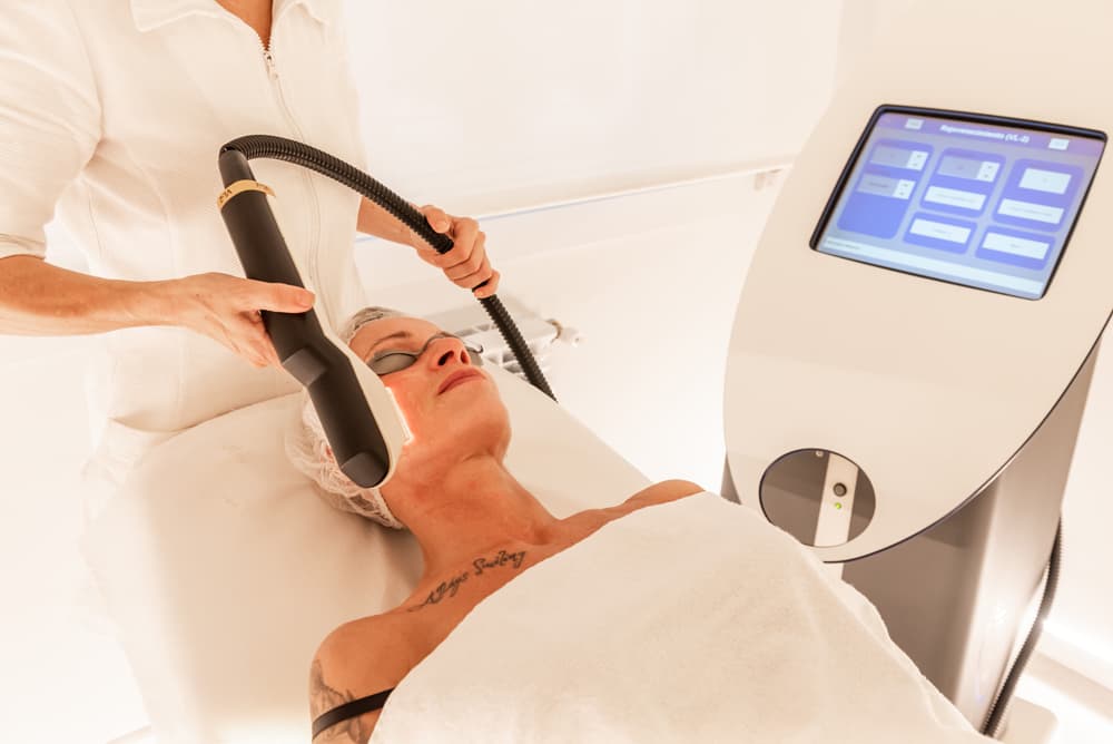 revitalización facial en Vigo