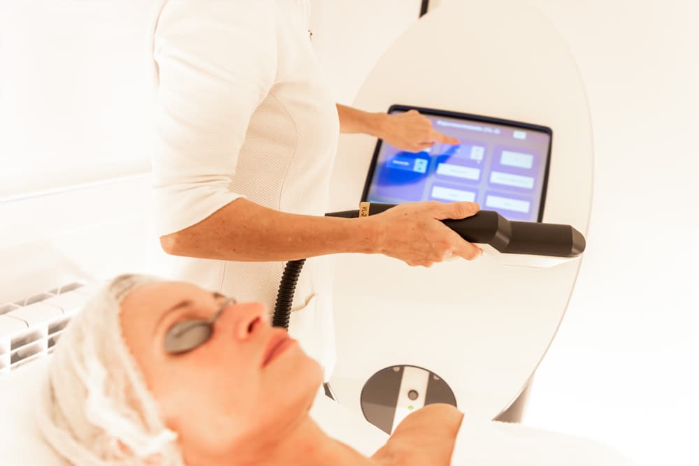 tratamiento rejuvenecimiento facial en Vigo